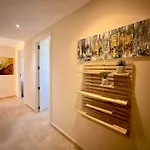 Esmeralda Apartment